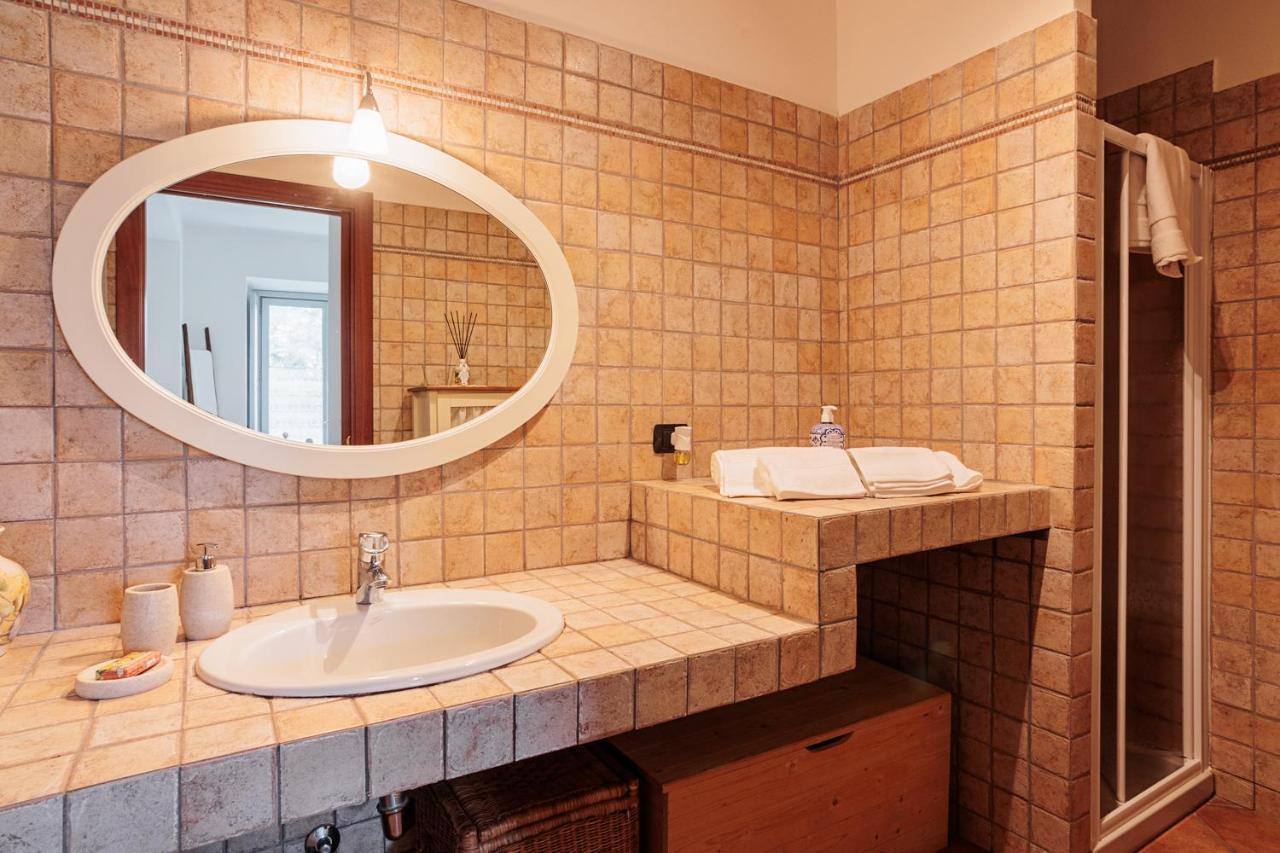 La Suite Del Castello Belgirate Esterno foto