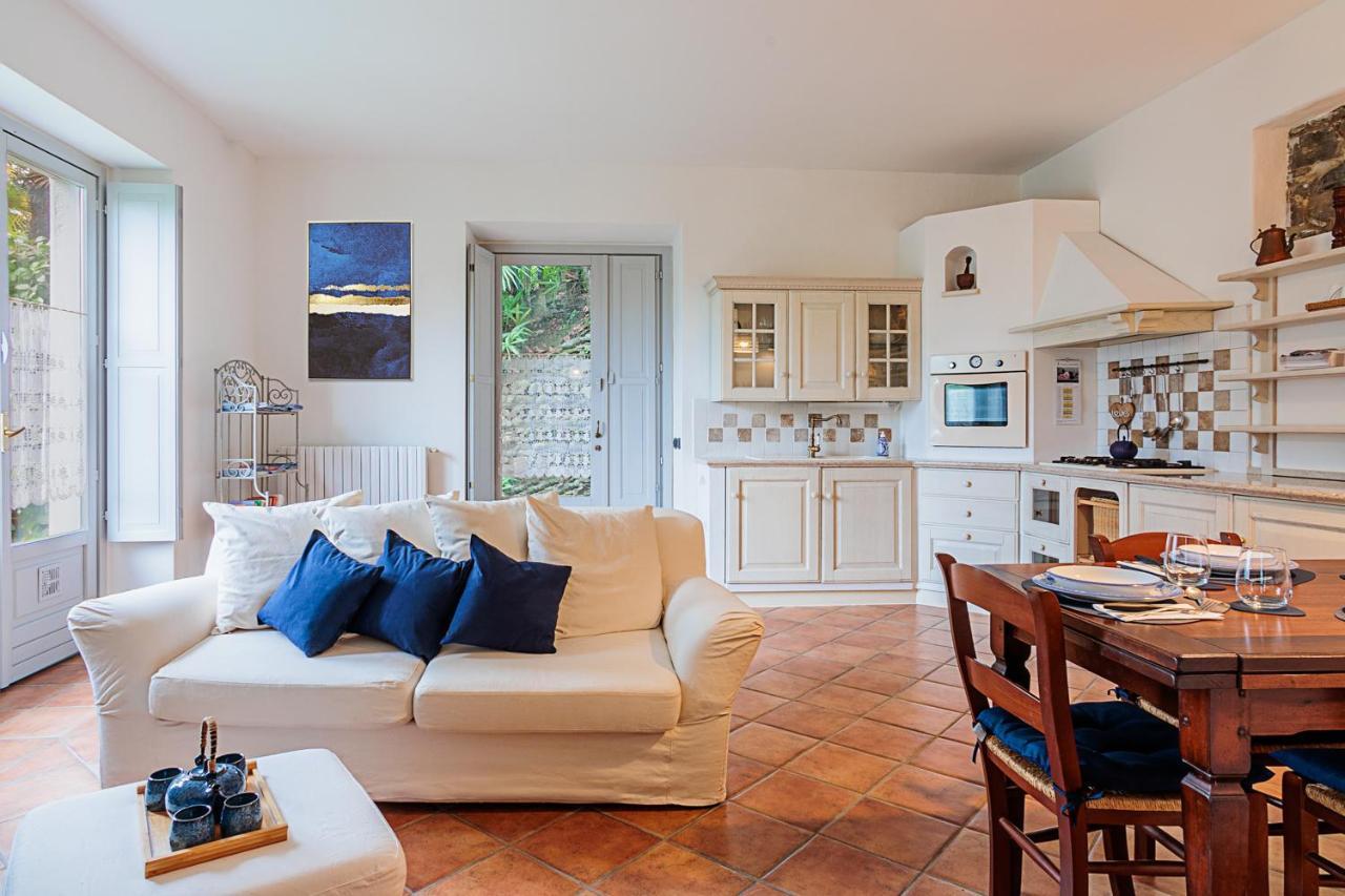 La Suite Del Castello Belgirate Esterno foto